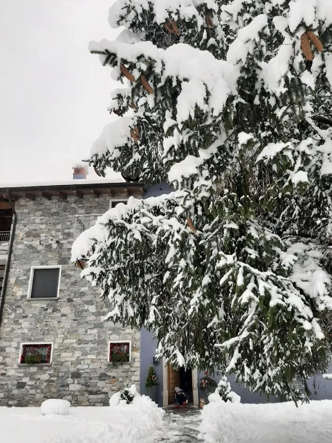 B&B Zia Vivina Sorico Bed & Breakfast