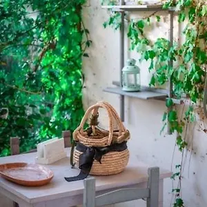Il Pomo D'oro - Daily Hygienized Bed & Breakfast Assemini